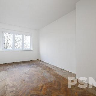 Prodej bytu 2+kk 44 m² Praha, Hanusova