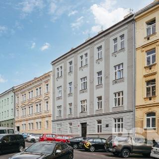 Prodej bytu 2+kk 42 m² Praha