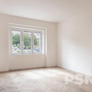 Prodej bytu 3+1 95 m² Praha, Myslbekova