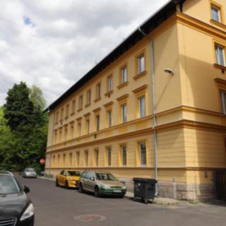 Pronájem bytu 2+1 49 m² Děčín, Stavební