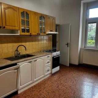 Pronájem bytu 2+1 63 m² Praha, Estonská