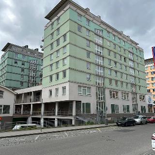 Pronájem parkovacího místa 15 m² Praha, Petržílkova