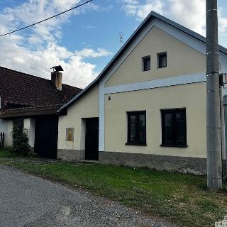 Prodej rodinného domu 75 m² Neveklov