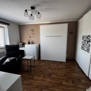 Prodej rodinného domu 125 m² Zvoleněves