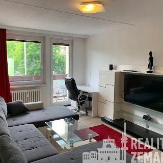 Prodej bytu 3+1 85 m² Praha, Voskovcova