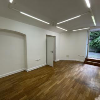 Pronájem kanceláře 72 m² Praha