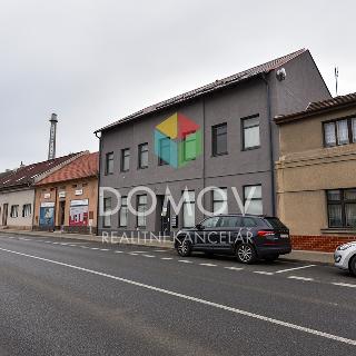 Prodej obchodu 520 m² Králův Dvůr, Plzeňská