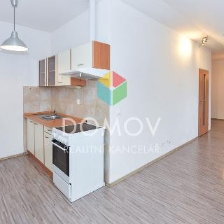 Prodej bytu 1+kk a garsoniéry 44 m² Beroun, V Hlinkách