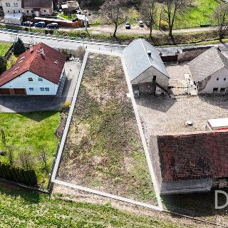 Prodej stavební parcely 800 m² Králův Dvůr, Jungmannova