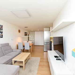 Prodej bytu 2+kk 64 m&sup2; Praha