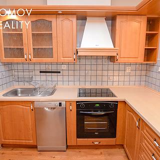 Pronájem bytu 3+kk 68 m&sup2; Králův Dvůr