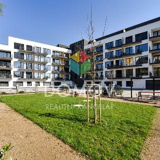 Pronájem parkovacího místa 21 m² Beroun, Na Parkáně