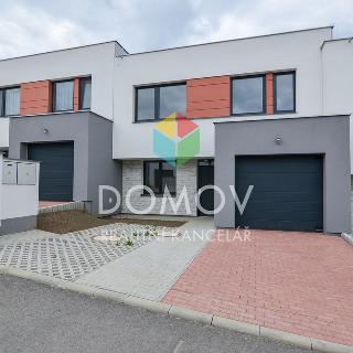 Pronájem rodinného domu 157 m² Beroun, Nekolného