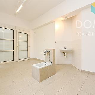 Pronájem obchodu 12 m&sup2; Beroun