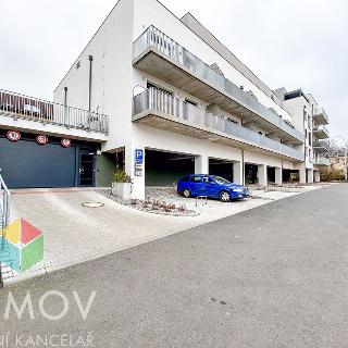 Pronájem parkovacího místa 15 m² Beroun, Okružní