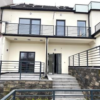 Pronájem bytu 2+kk 49 m² Třebenice, 