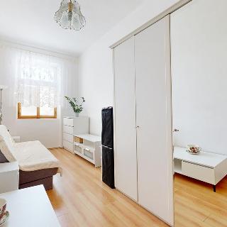 Prodej bytu 3+1 95 m² Znojmo, Bezručova