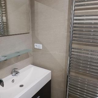 Prodej bytu 3+1 77 m² Praha