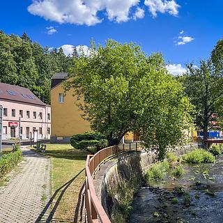 Prodej rodinného domu 750 m&sup2; Březová