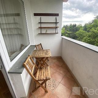 Prodej bytu 3+1 60 m² Karlovy Vary, 