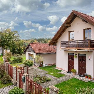 Pronájem rodinného domu 134 m² Karlovy Vary, Kpt. Malkovského