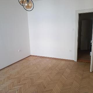 Pronájem bytu 2+kk 62 m² Praha, Bulharská