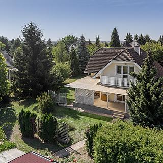 Prodej rodinného domu 295 m&sup2; Praha