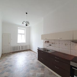 Pronájem bytu 2+1 78 m² Praha, Na Švihance