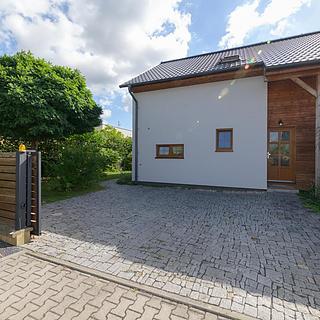 Prodej rodinného domu 117 m&sup2; Brandýs nad Labem-Stará Boleslav