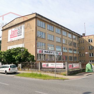 Pronájem skladu 620 m² Semily