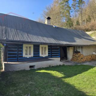 Prodej chalupy 120 m² Benešov u Semil