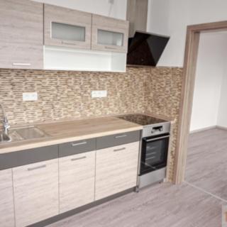 Pronájem bytu 2+1 56 m² Prostějov, Dolní