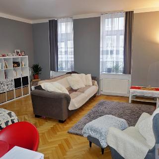 Prodej bytu 2+1 76 m² Ostrava, Přívozská