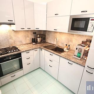 Prodej bytu 3+1 63 m&sup2; Havířov
