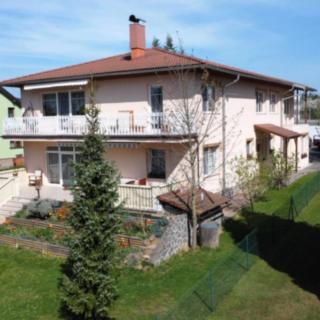 Prodej rodinného domu 411 m² Ohrobec, Károvská