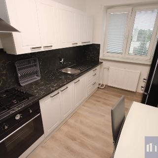 Pronájem bytu 2+1 56 m² Těrlicko, Májová