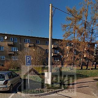 Prodej bytu 3+1 56 m² Králův Dvůr, Pod Hájem