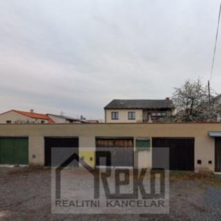 Pronájem garáže 22 m² Beroun