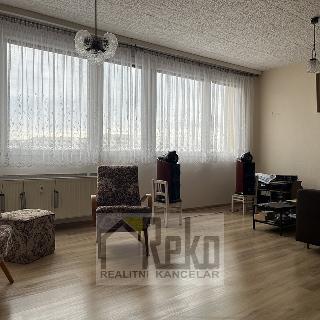 Prodej bytu 3+1 68 m² Praha, Jetelová