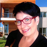  Alena Lužná