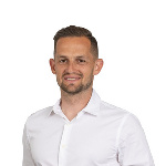  Mario Holek