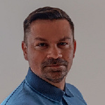  Roman Smáha