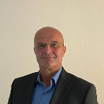  Leonard Larisch