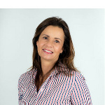  Eva Ilijazi