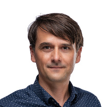  Aleš Facon