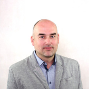  Aleš Šuster