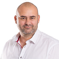  Roman Julínek