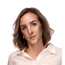  Andrea Minaříková