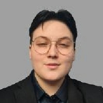  Nika Heichelová