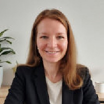  Liudmyla Tarakhtii